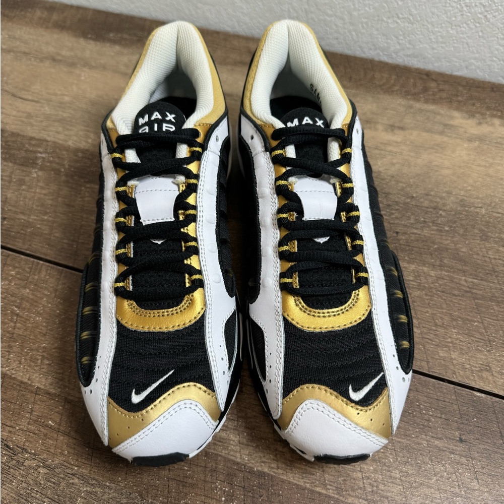 SAMPLE Nike Air Max Tailwind 4 Metallic Gold Men's Size 9 US NEW Sneakers - Picture 2 of 7